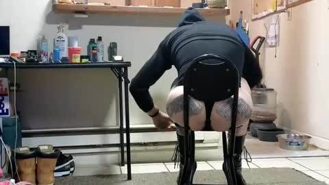 Submissive Slut LOVES adoration online show from November 29, 7:27 am