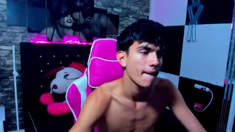 star_blew online show from December 2, 12:24 pm