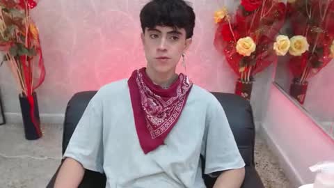 Snapshot of star_boyx chatting on September 25, 9:11 pm star_boyx online show from September 25, 9:11 pm