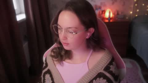 Alice online show from February 11, 9:02 am