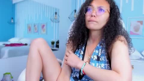 Stark Jones online show from October 8, 1:39 pm