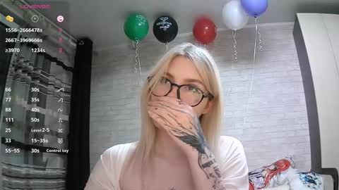 Katie online show from October 20, 2:44 pm