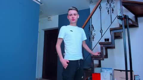 STAS online show from February 13, 2:45 am