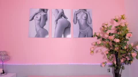 Stefany online show from March 12, 11:58 am