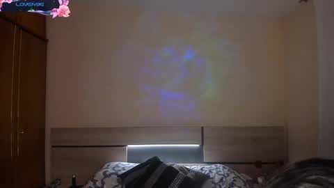 stefany online show from December 19, 7:48 am