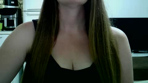 stefffa8009 online show from August 2, 8:43 pm