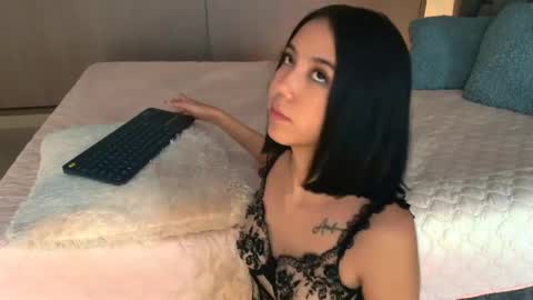 steiisy599 online show from June 3, 2:44 pm