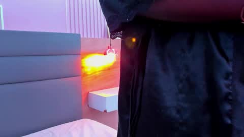 stella online show from April 22, 4:19 am