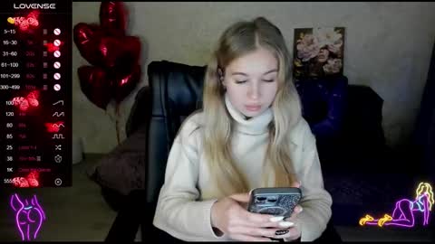Stella  Cox online show from March 5, 5:44 pm