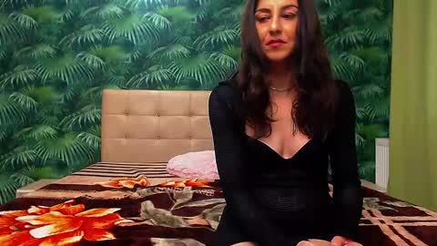 Stella John online show from November 24, 9:30 am