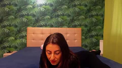 Stella John online show from January 14, 7:38 am