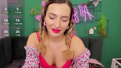 Stella online show from March 18, 1:55 am