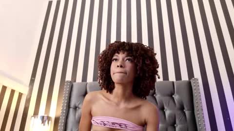 S T E L L A online show from December 21, 12:17 am