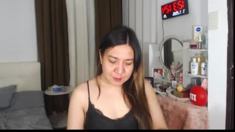 Stella online show from July 6, 4:31 pm
