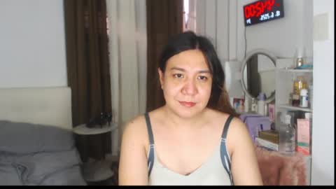 Stella online show from June 18, 8:42 am