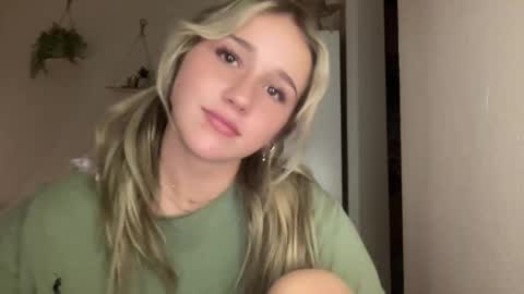 stellaraexox online show from January 14, 3:53 am