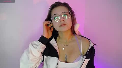 Emma online show from September 24, 12:39 am