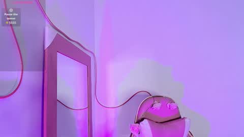 Emma online show from March 2, 11:11 pm