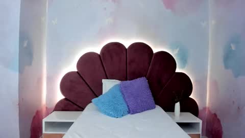 Stefff  online show from March 5, 4:05 pm