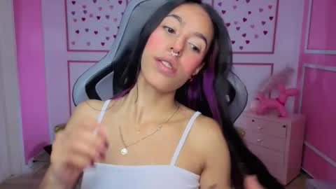 Stephania online show from February 5, 12:31 pm