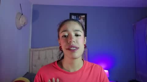 Stephania online show from March 27, 4:30 pm