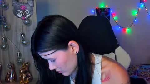 Snapshot of stephany_uwu chatting on October 21, 12:05 am Stephany independient model online show from October 21, 12:05 am