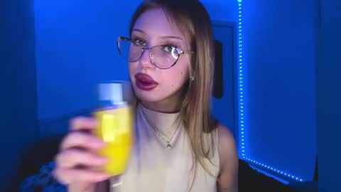 Stef online show from February 23, 2:41 pm