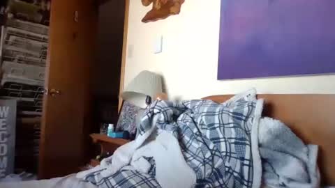 Ian23602 online show from March 2, 3:30 pm