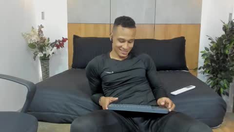    online show from February 19, 9:03 pm