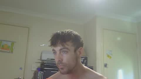 Snapshot of steveaussie chatting on October 6, 3:35 am Australian420 online show from October 6, 3:35 am