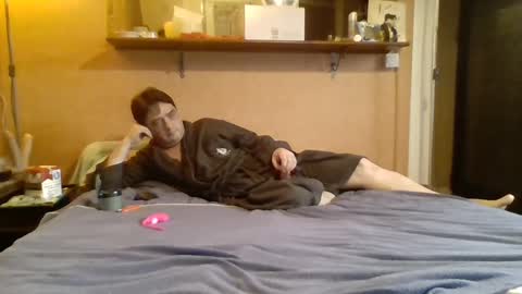 Snapshot of stevefromfrance chatting on December 12, 11:28 am stevefromfrance online show from December 12, 11:28 am