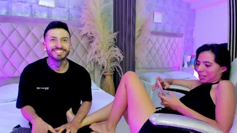 stevenandlaura_ online show from May 28, 1:58 am