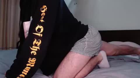 Snapshot of steveoceanbeanhuge chatting on January 3, 3:16 am Alex   online show from January 3, 3:16 am