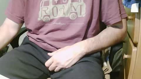 Chillguy online show from April 5, 3:20 pm