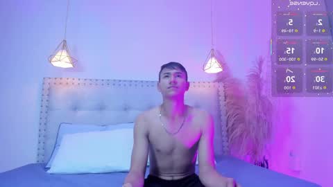 Stick and julieth online show from June 5, 4:30 am