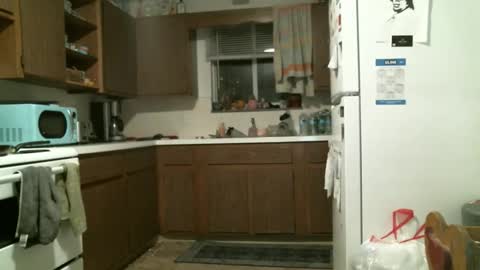 stickey online show from March 5, 2:20 am