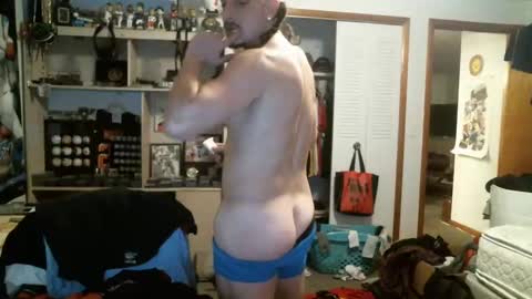 stickey online show from November 6, 3:20 am