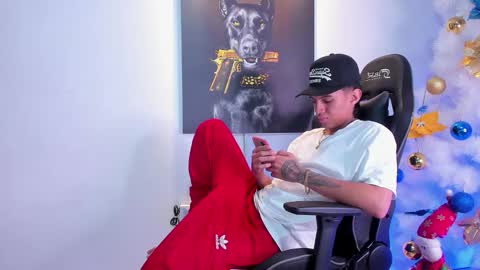 Stiven  brendan online show from December 5, 6:01 am