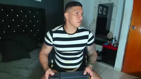 stily online show from October 20, 3:44 am