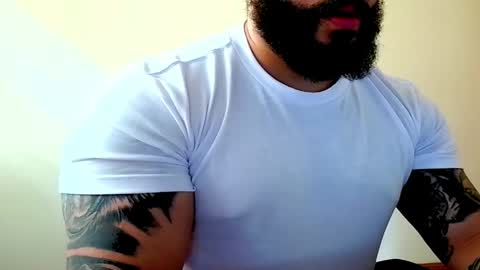 stiven253958 online show from April 18, 7:58 pm