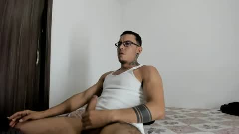 stiven_trainer online show from July 26, 12:52 am