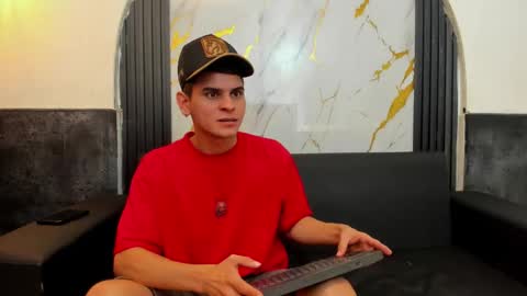 friends online show from January 11, 5:24 am