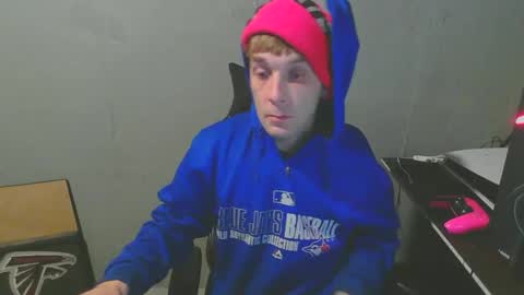 stonedpanda77 online show from December 7, 6:37 am