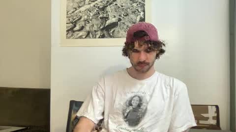 Snapshot of stonerboymac chatting on February 26, 6:15 pm stonerboymac online show from February 26, 6:15 pm