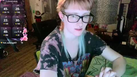 Stormythunder online show from February 12, 1:30 am