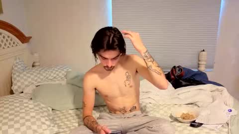 str8whiteboy21 online show from November 20, 4:37 pm