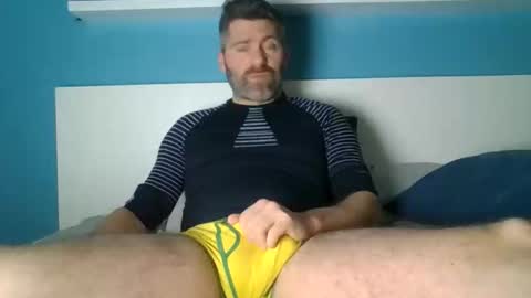 straightact online show from February 20, 10:15 pm