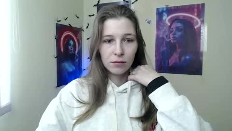 Amalia online show from February 2, 7:05 am