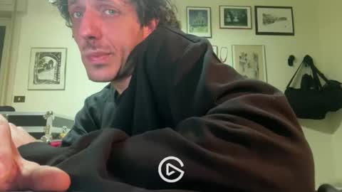 jizzers online show from January 18, 4:10 pm