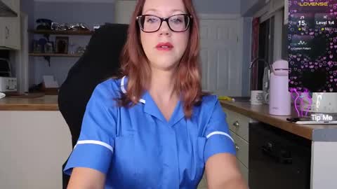 Snapshot of stripmequick chatting on October 20, 3:11 am Amorina online show from October 20, 3:11 am